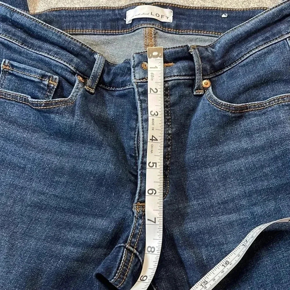 LOFT Curvy Skinny Crop. Dark Wash, 26. - Picture 6 of 11